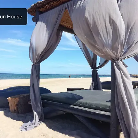 Sea & Sun House